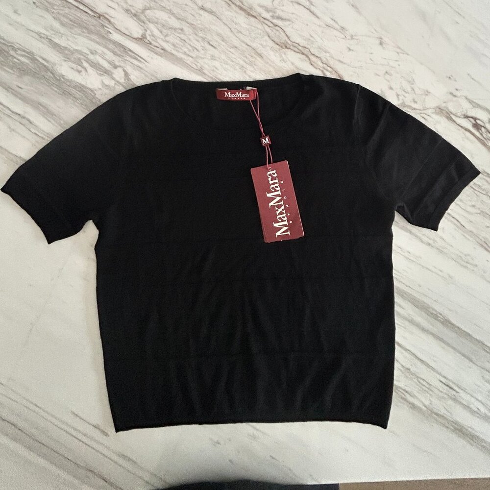 NWT 100% Authentic MAX MARA Black Short Sleeves Top, Size M